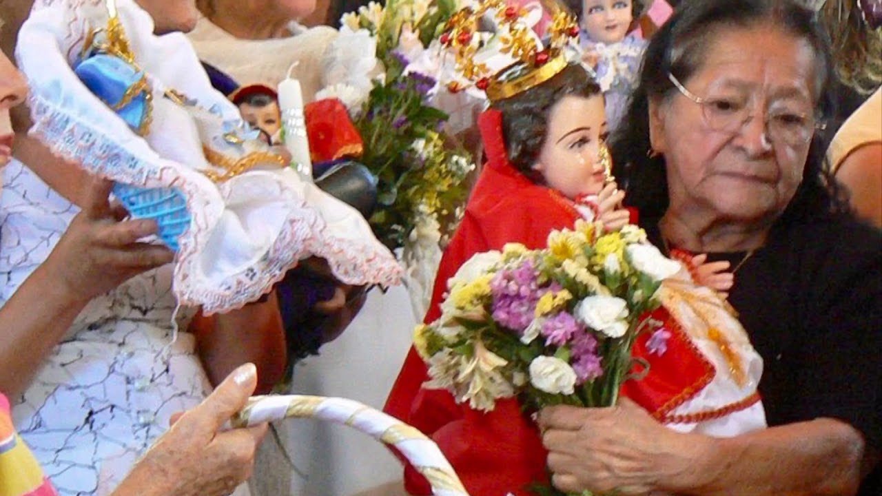 Vestidos de niño dios y su significado: 7 tradiciones inolvidables 16 vestidos de niño dios y su significado